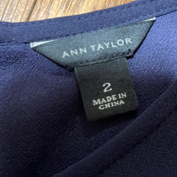 Sleeveless Ann Taylor Midi Dress - Picture 3 of 13